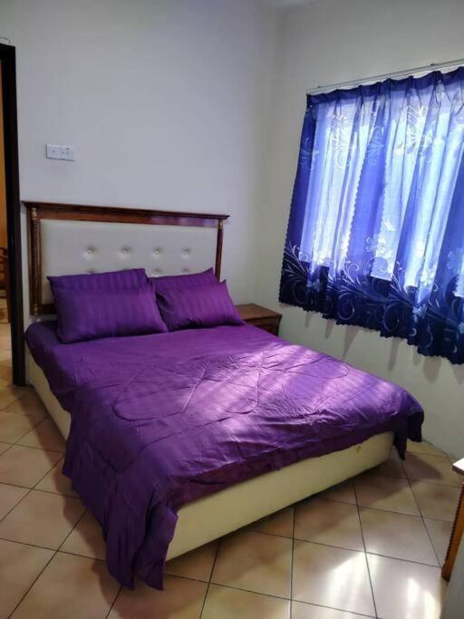 Homestay Elina - Cheap And Cosy Port Dickson Eksteriør billede
